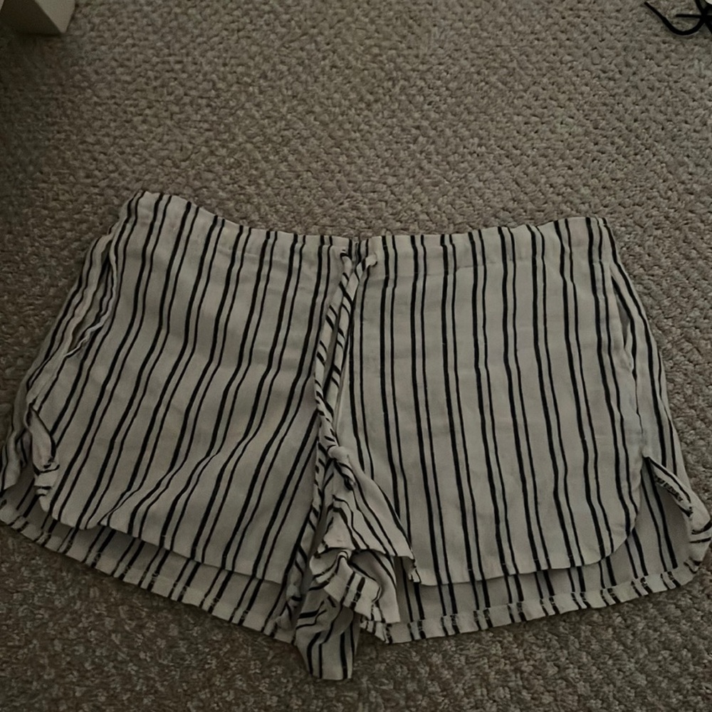 Brandy Melville shorts